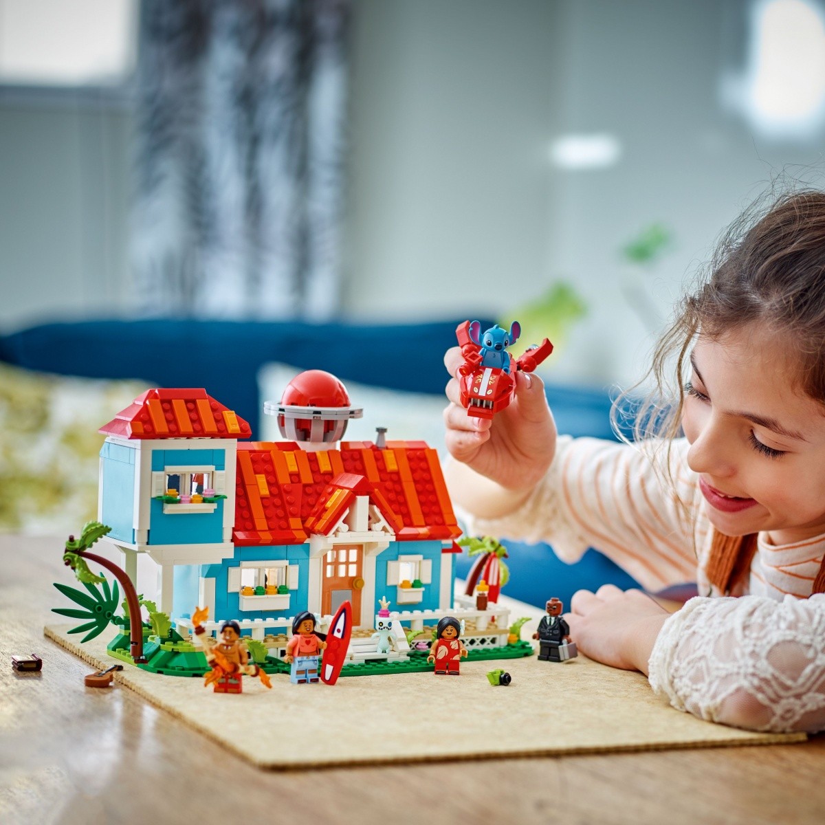 Kocke Disney 43268 Lilo & Stitchov obalni domek 7