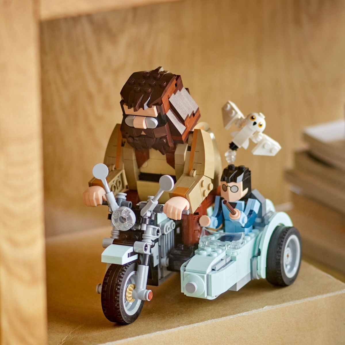 LEGO Harry Potter 76443 Hagridova in Harryjeva motorna vožnja 4