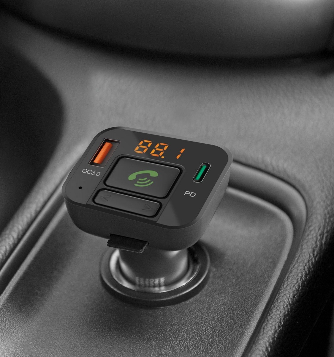 Hama FM oddajnik z Bluetooth in 20W polnilcem, USB-C PD 6