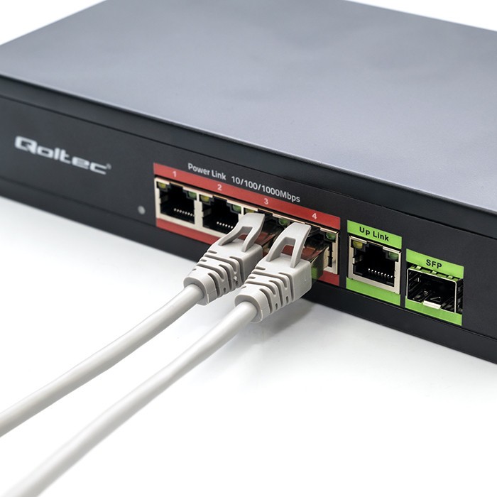 Mrežni preklopnik Fast Ethernet PoE, 4x RJ45 PoE + 1x RJ45 Uplink + 1x SFP 4