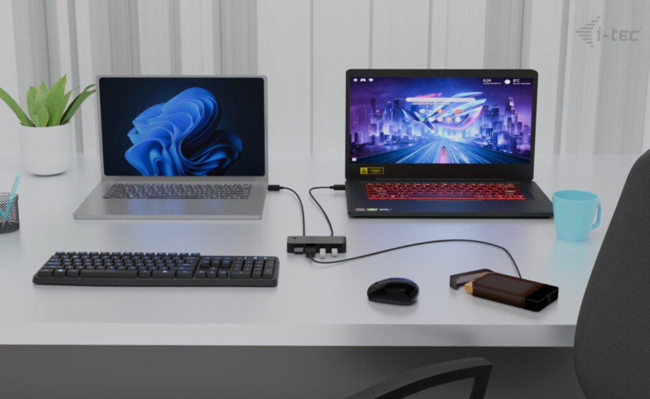 i-tec univerzalni KVM HUB, 2x USB-C + 2x USB-A 3.0 2