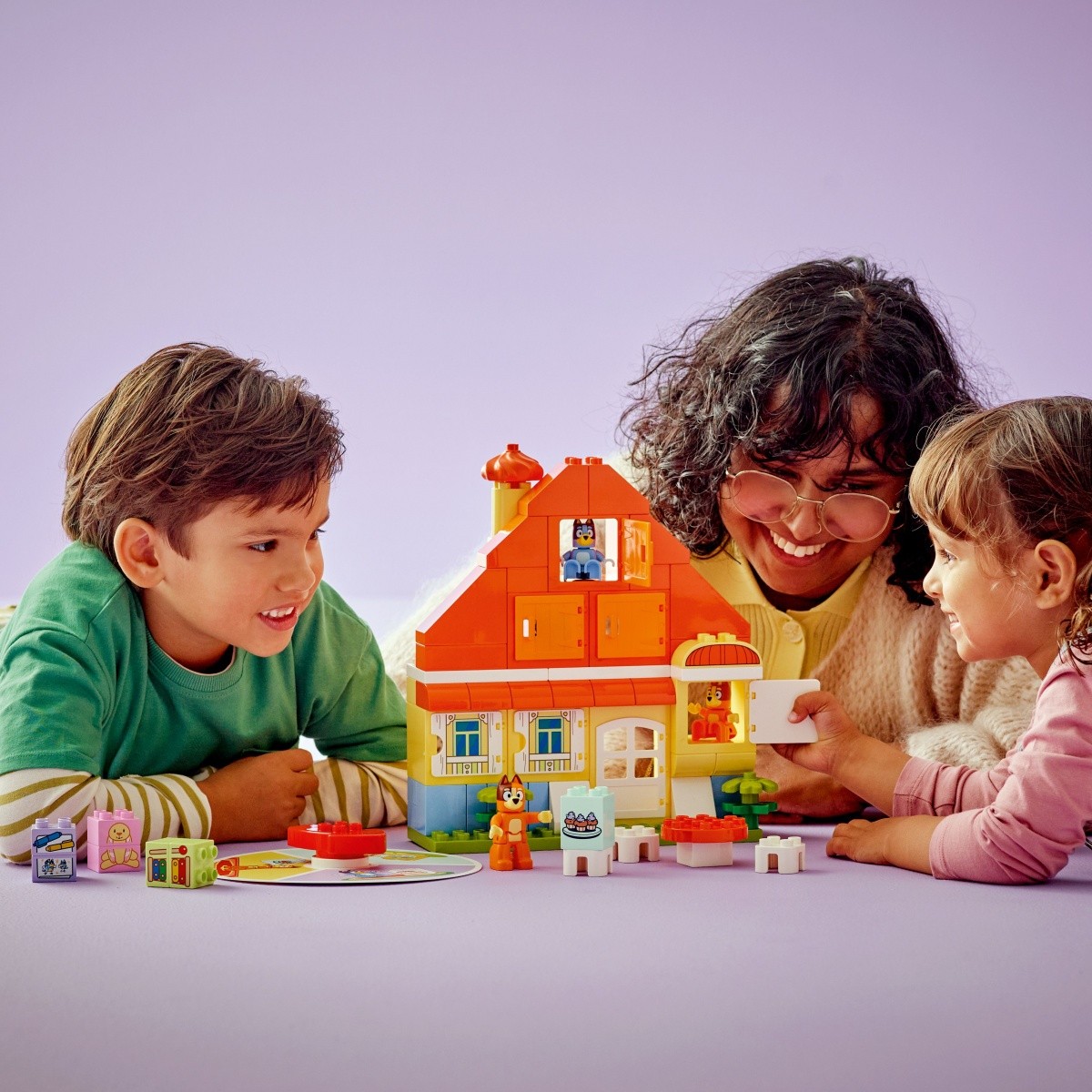 LEGO DUPLO Bluey 10459 Družinska hiša z igro spomina 6