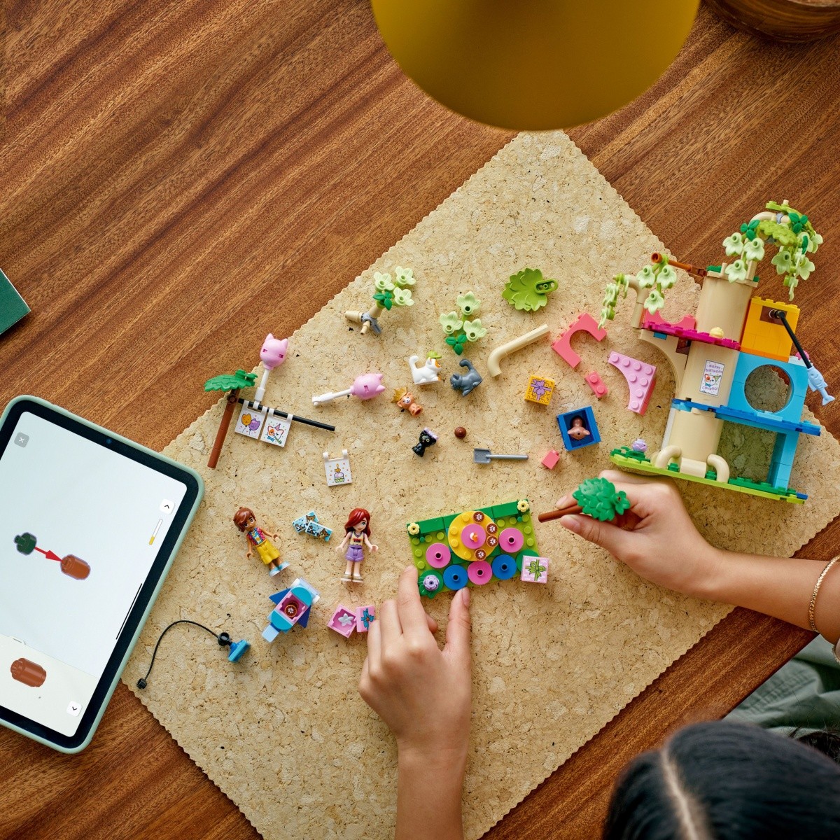 LEGO Friends 42666 - Mačja rojstnodnevna zabava na drevesu 8