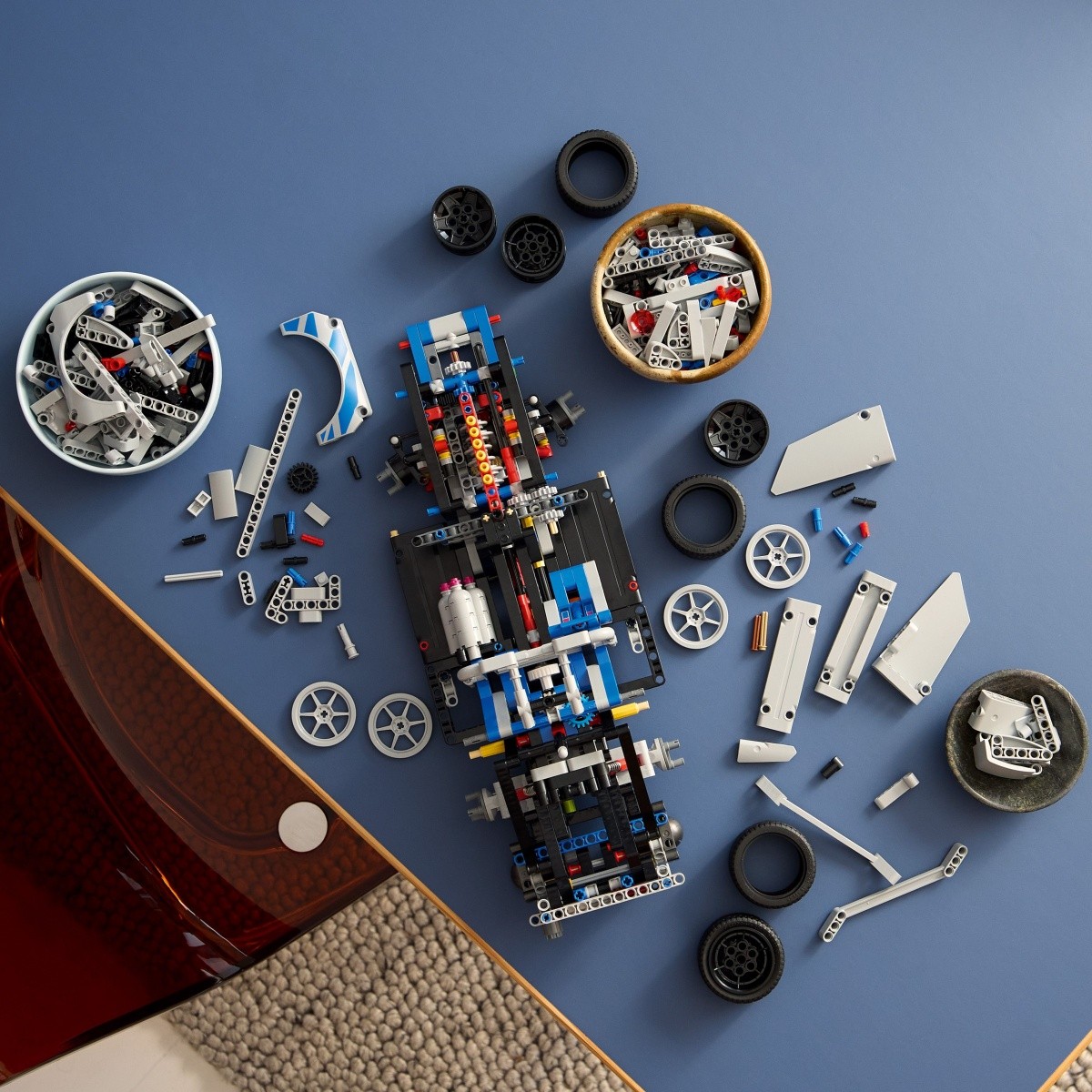 LEGO Technic 42210 Nissan Skyline GT-R 8