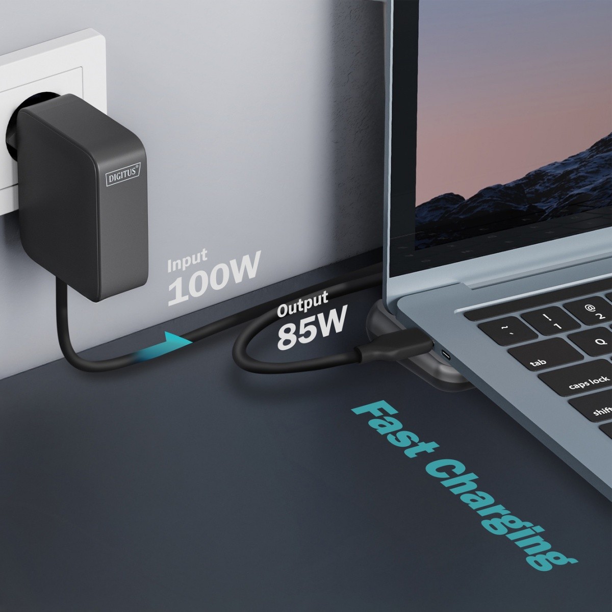 12-portna USB-C Docking Station do 8K/30Hz HDR, 3 monitorja 8