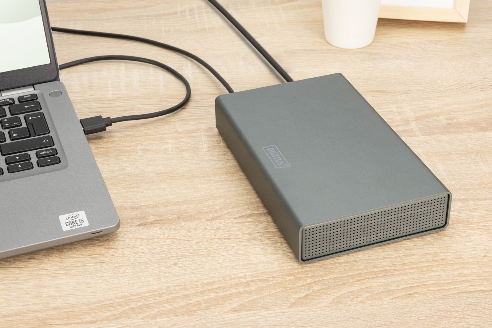 USB 3.0 ohišje za SSD/HDD 2.5" in 3.5" SATA III, aluminij, z napajalnikom 3