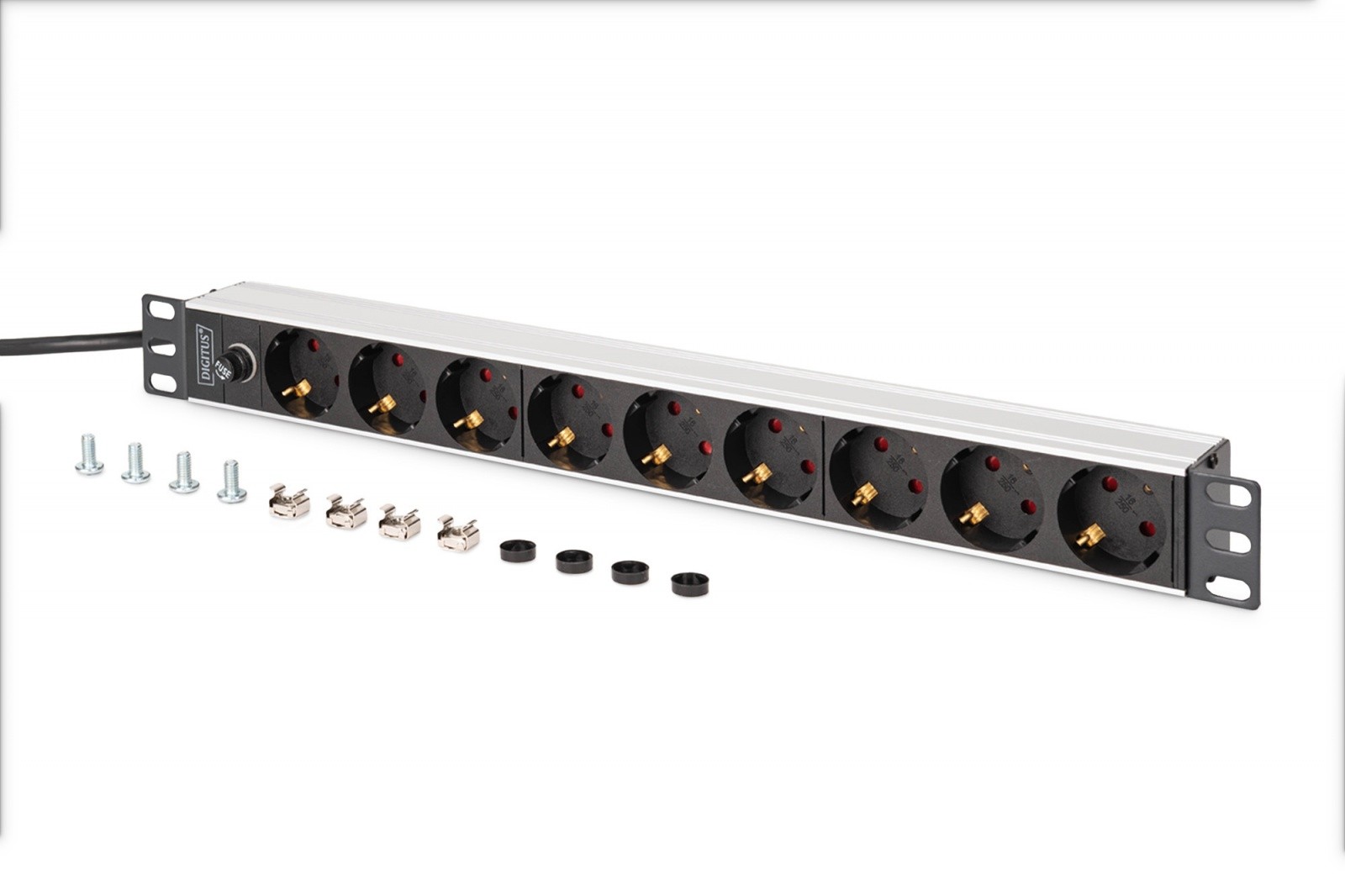 Napajalna PDU letev za RACK 19" (9x Schuko), s varovalko, IEC C14, 2m kabel 6