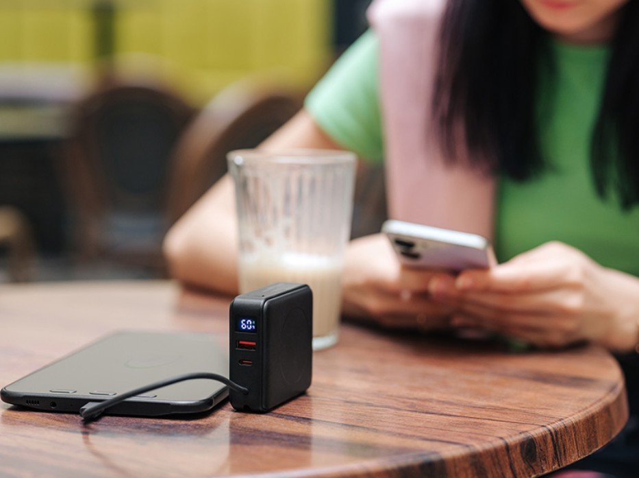 Powerbank Scout 10000mAh MAG+PD+QC 8