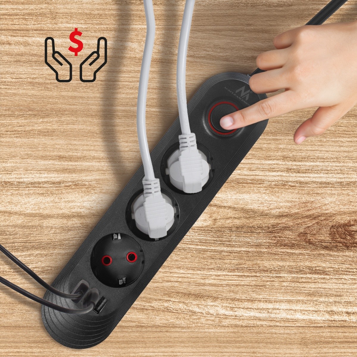 Napajalni kabel MCE394B: 1.5m, 3 vtičnice, 3x USB, 2.1A, črna 2